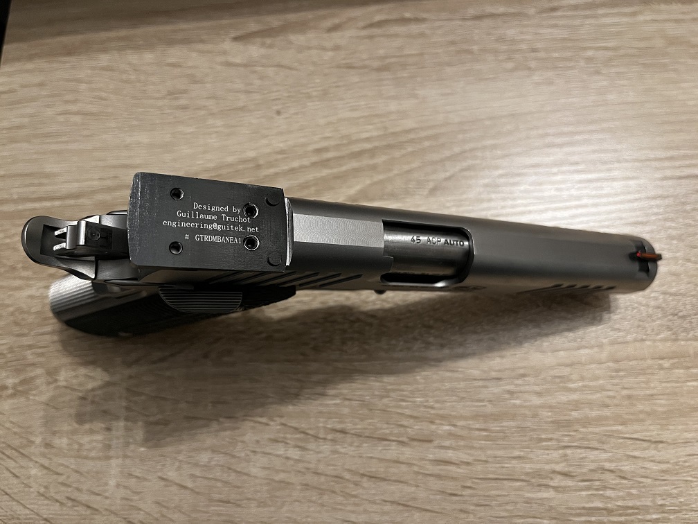 Picture of the top view of the mount